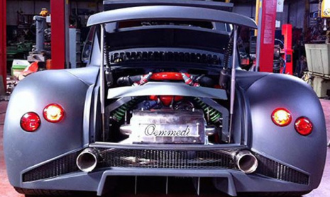 Fiat 500 с двигателем Lambo V12